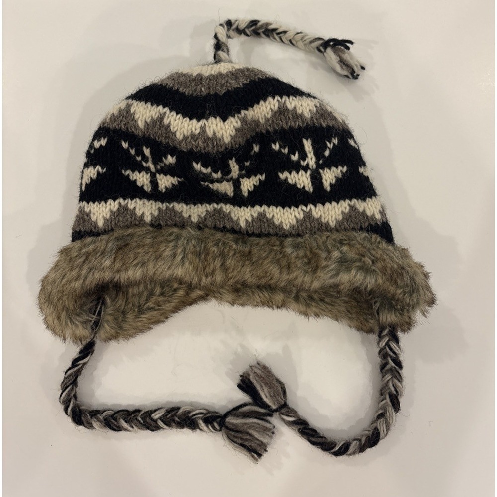Himalaya Collections 100% Wool Hat Made in Nepal Faux Fur Lining